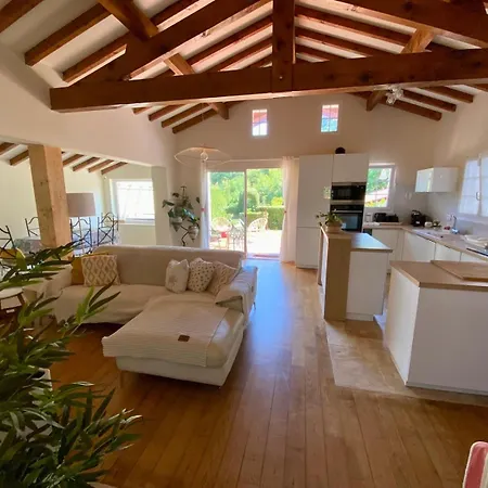 1km Plage, Agreable Maison 6 Pers Classee 3* Hendaye