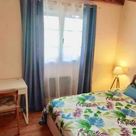 Vakantiehuis 1km Plage, Agreable Maison 6 Pers Classee 3* Hendaye