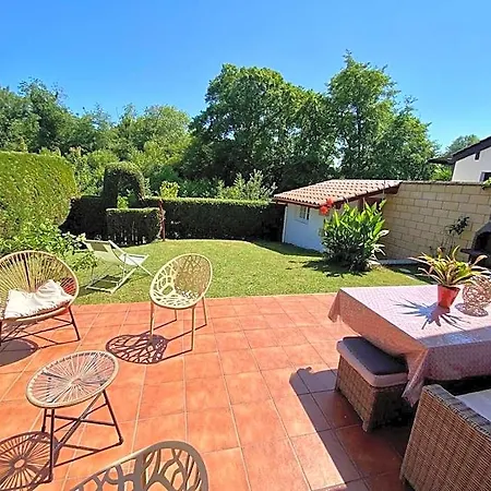 1km Plage, Agreable Maison 6 Pers Classee 3* * Hendaye