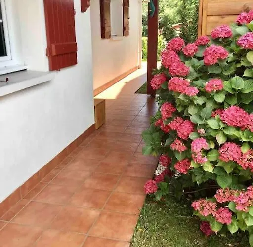 1km Plage, Agreable Maison 6 Pers Classee 3* * Hendaye